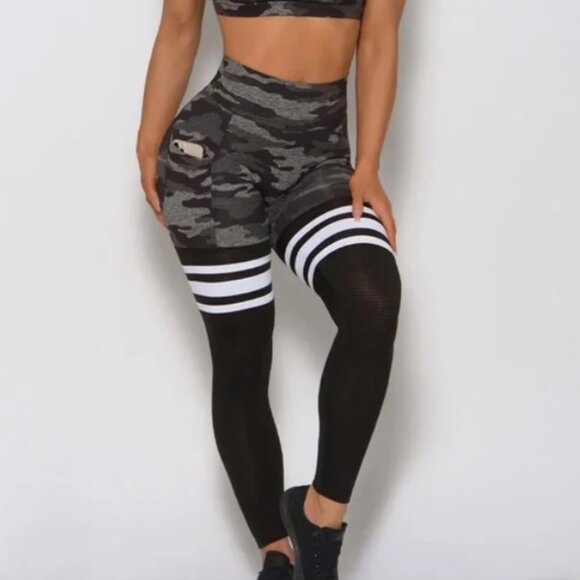 Bombshell Sportswear Camo Pocket Thigh High Legging Gray Size Medium - Picture 1 of 15